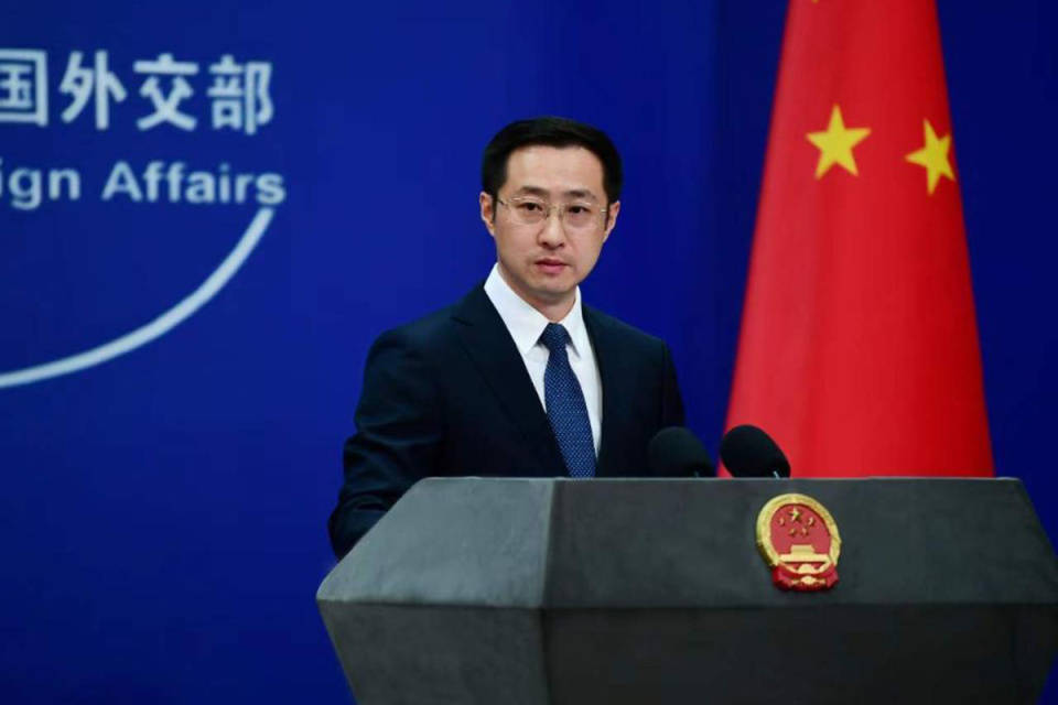 美议员爆料：特朗普在乞求中国，给中东僵局解围