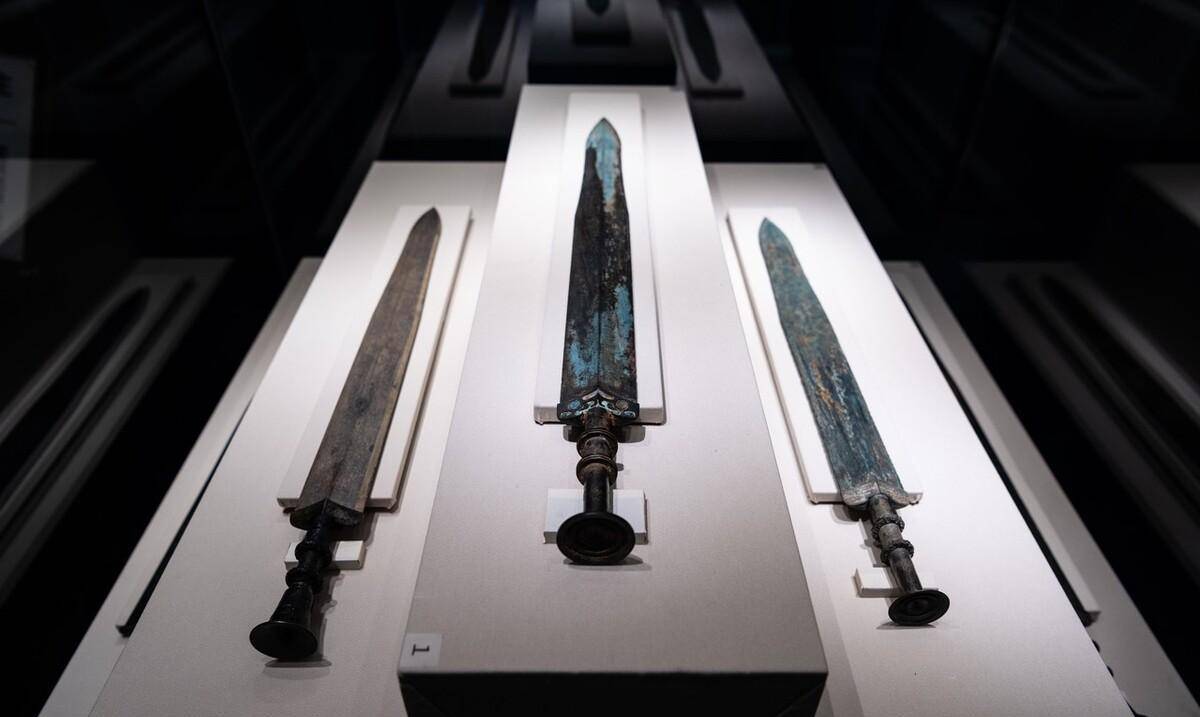 卧薪、尝胆、食粪-越王勾践的隐忍
